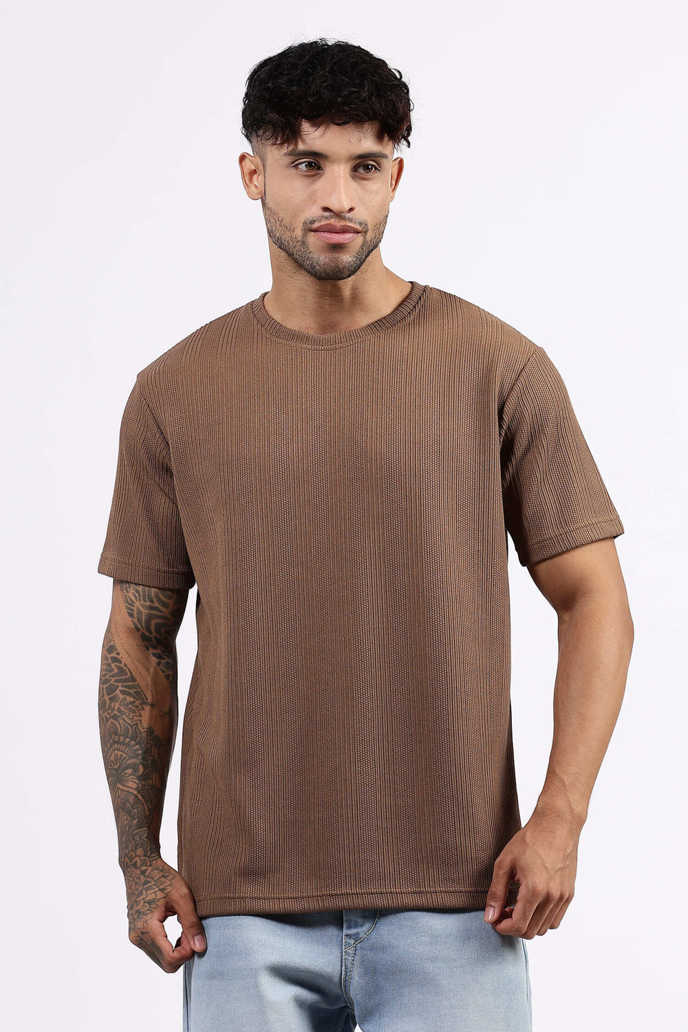 Round neck tshirt